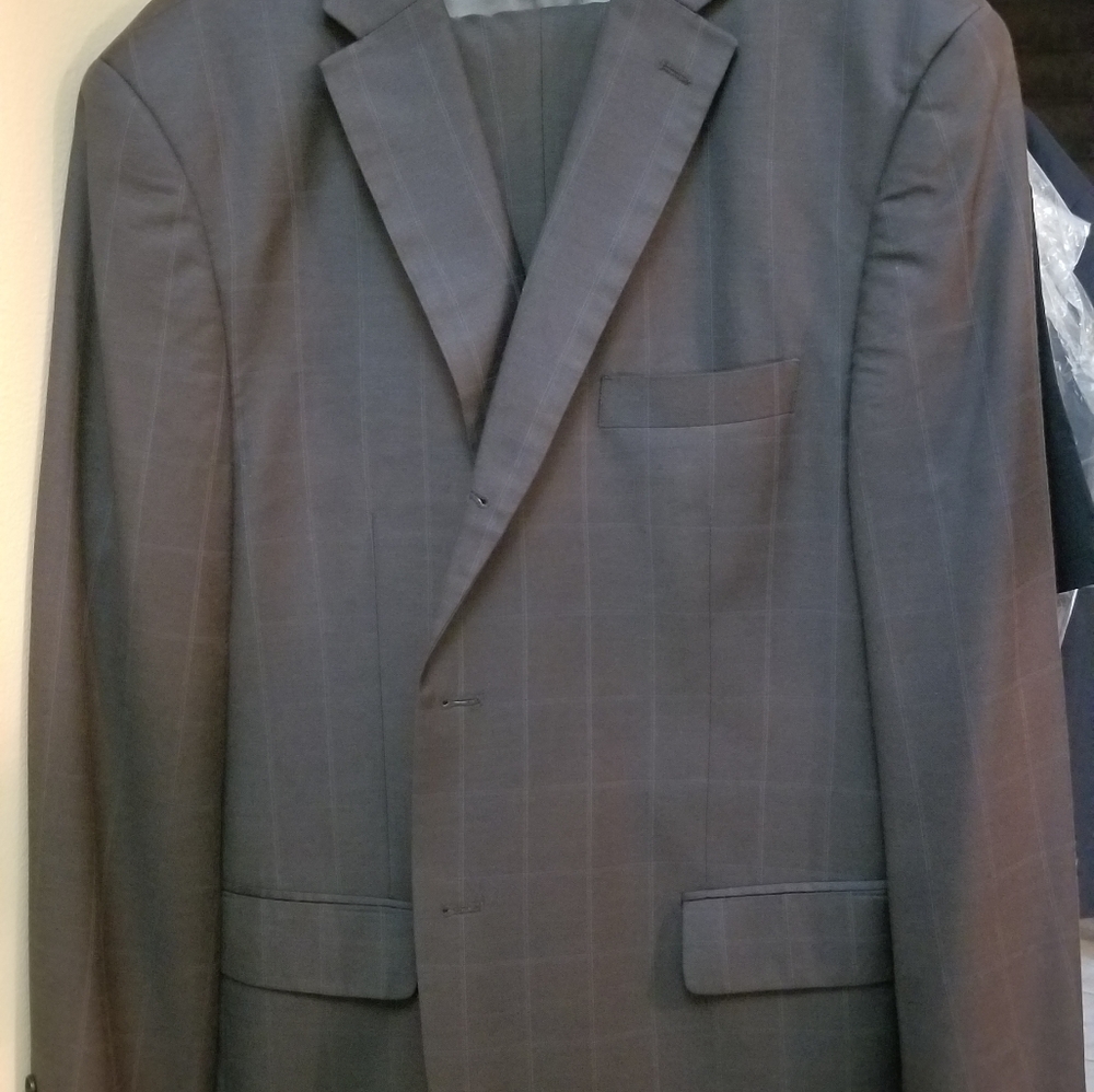Mens Dk. Brown Suit, 48R